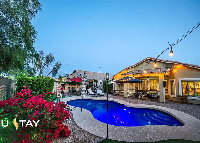 No Fees! Civic Centre, Oasis & Open Kitchen Holiday home *