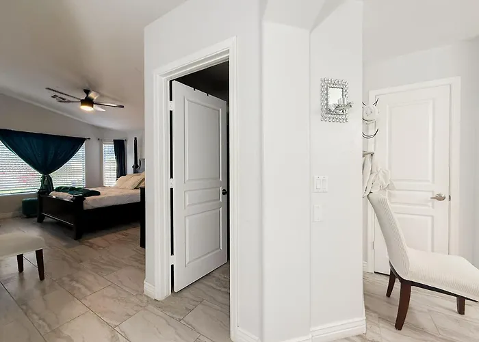 No Fees! Civic Centre, Oasis & Open Kitchen Gilbert