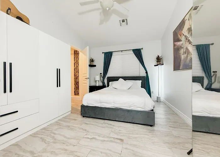 No Fees! Civic Centre, Oasis & Open Kitchen